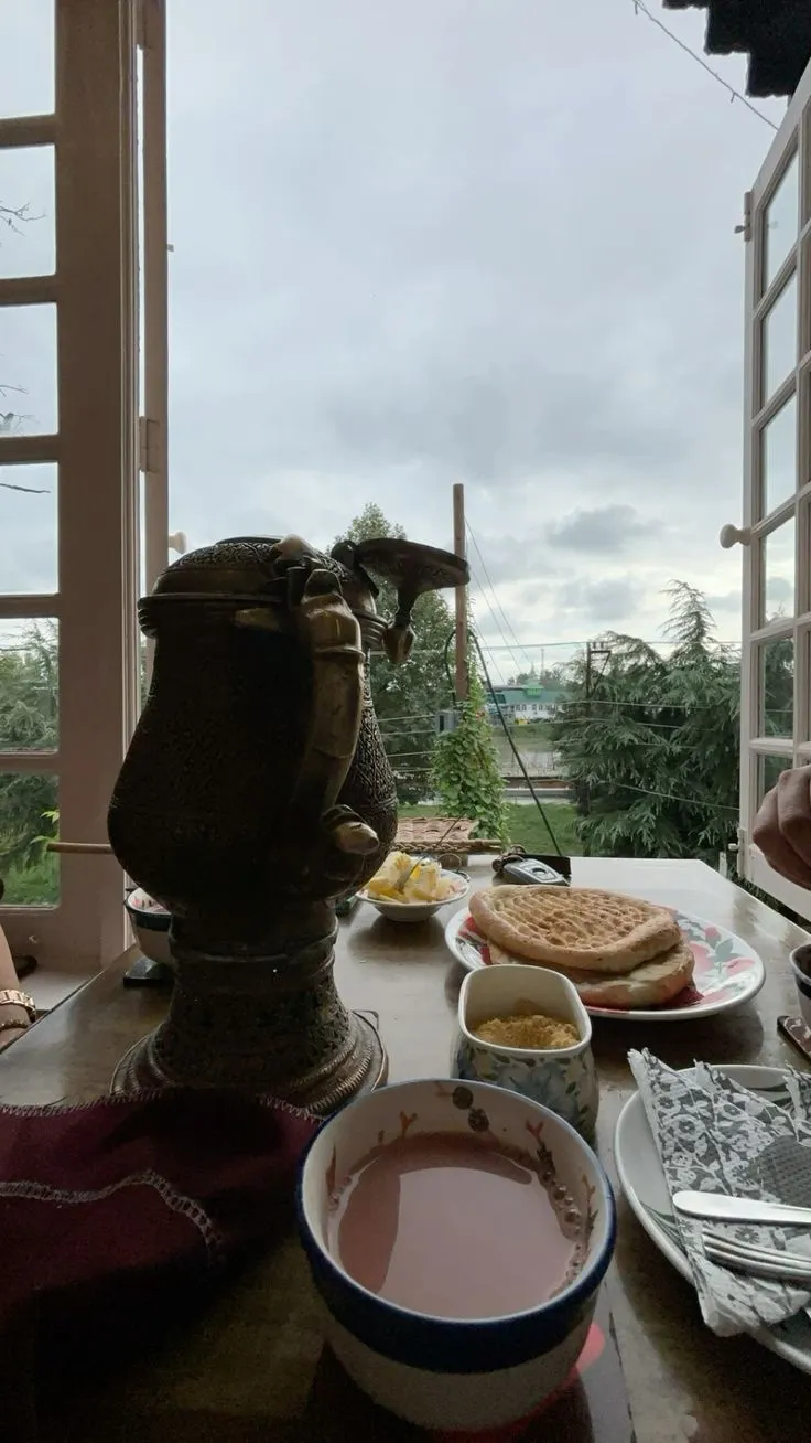 noon chai